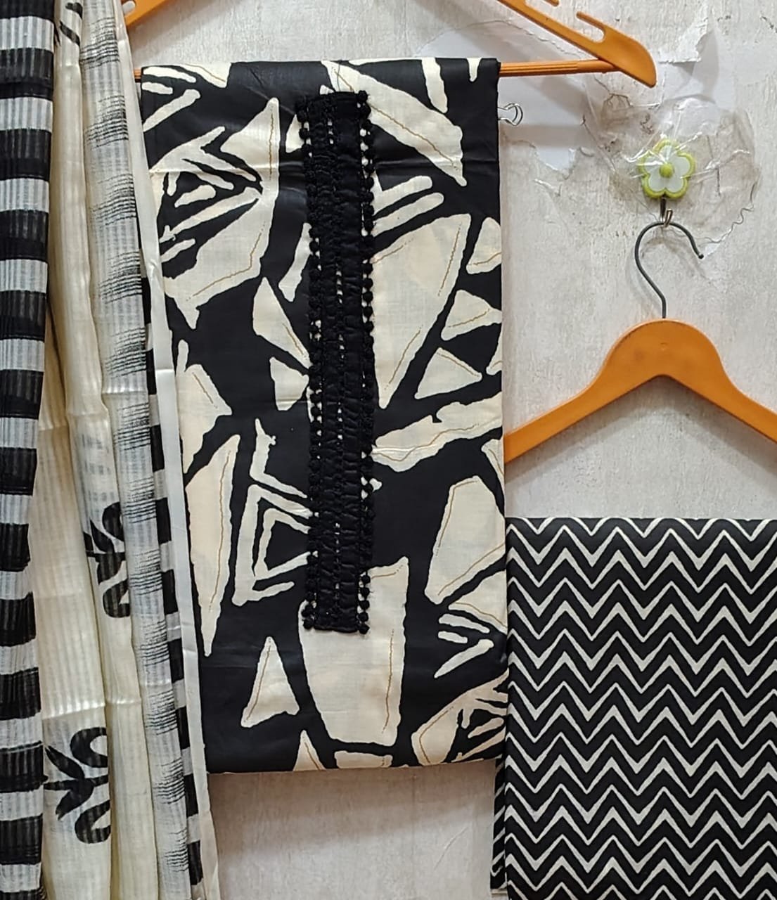 Pure Cotton Embroidered Churidar Material – Design 06
